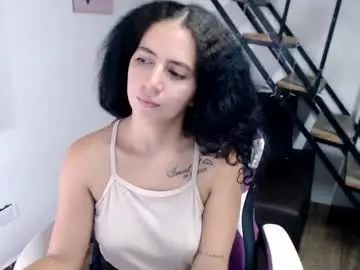 Chaturbate Live Sex Cam of samantha2girl