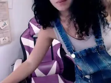 Chaturbate Nude Webcam of samantha2girl