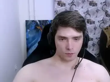Chaturbate Free Porn Cam of dmitryromanov