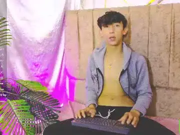 Chaturbate Nude Webcam of ethann_tay1