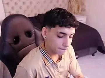 Chaturbate Live Porn of jhoanleandro