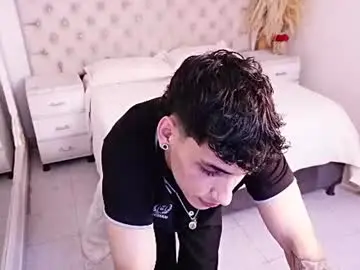 Chaturbate Live Sex Cam of jhoanleandro