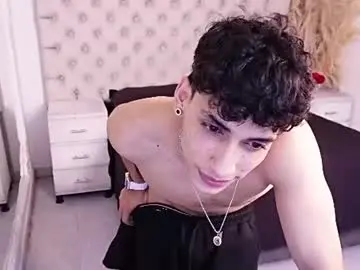 Chaturbate Live Sex Cam of jhoanleandro