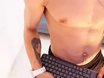 Chaturbate Sex Cam of jhoanleandro
