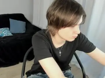 Chaturbate Live Sex Cam of lazydarkknight