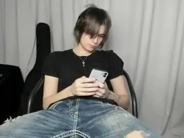 Chaturbate Watch Live Sex Cams of lazydarkknight