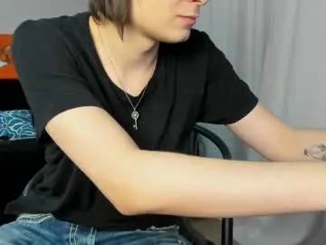 Chaturbate Free Porn Cam of lazydarkknight