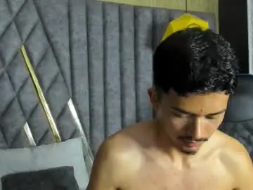 Chaturbate Sex Cam of nicolaikarav