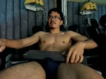 Chaturbate Best live sex cam show of nicolaikarav