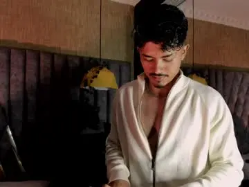 Chaturbate Adult Webcams of nicolaikarav