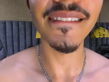 Chaturbate Free Porn Cam of nicolaikarav