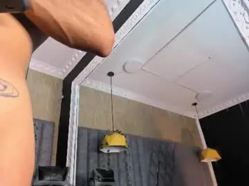 Chaturbate Best live sex cam show of nicolaikarav