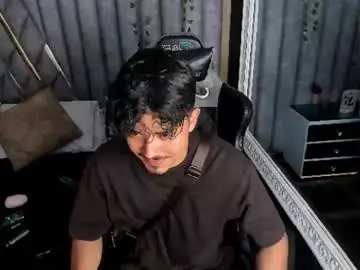 Chaturbate Live Porn of nicolaikarav