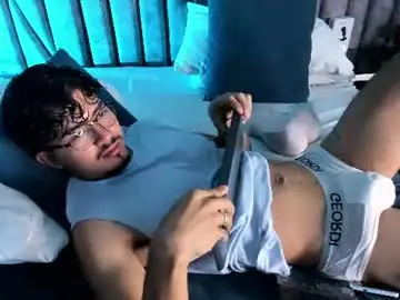 Chaturbate Sex Cam of nicolaikarav