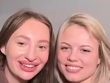 Chaturbate Sex Cam of roselunes