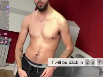 Chaturbate Live Sex Cam of zeyn_edwards