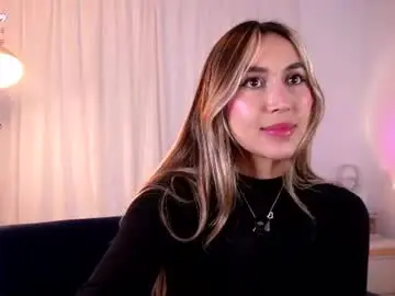 Chaturbate Sex Cam of ashley2004_
