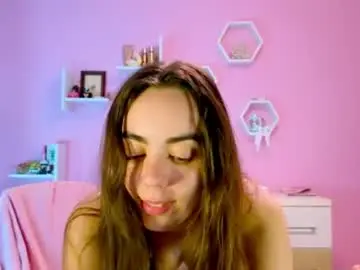 Chaturbate Nude Webcam of bratty_bun