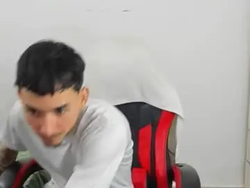 Chaturbate Live Sex Cam of daniel_443