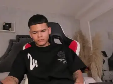 Chaturbate Live Porn of dylanroyce_