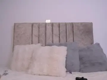 Chaturbate Live Sex Cam of eliizabeth_roberts