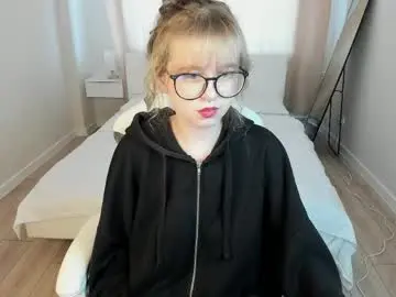 Chaturbate Adult Video Chat of helen_carson