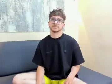 Chaturbate Nude Webcam of matthew_evans1