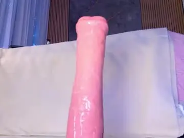 Chaturbate Live Sex Cam of muriel_belovv