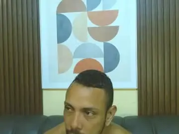 Chaturbate Live Sex Cam of thiago_summers