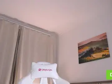 Chaturbate Adult Video Chat of adeles_vibes