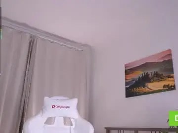 Chaturbate Best live sex cam show of adeles_vibes