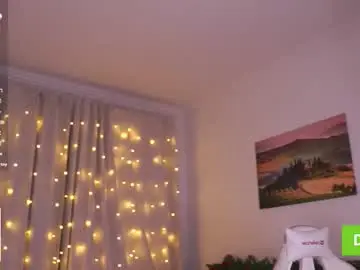 Chaturbate Live Sex Cam of adeles_vibes