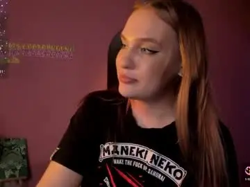 Chaturbate Live Sex Cam of caroline_kiparis