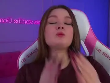 Chaturbate Watch Live Sex Cams of crystallyons