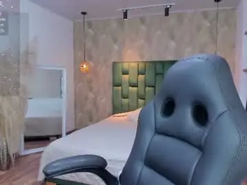 Chaturbate Live Porn of emily_rosee__