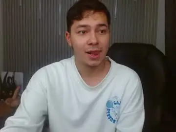 Chaturbate Live Sex Cam of georgesmith_1