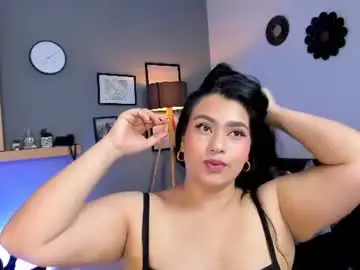 Chaturbate Live Sex Cam of lu_swift