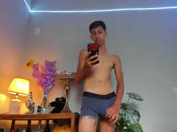 Chaturbate Live Sex of lucian_davii