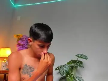 Chaturbate Watch Live Sex Cams of lucian_davii