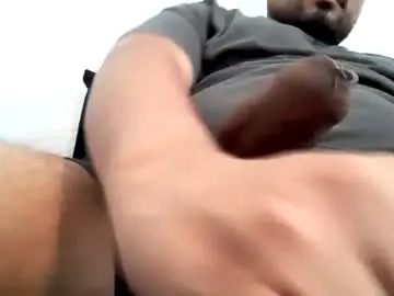 Chaturbate Free Porn Cam of ronal6996