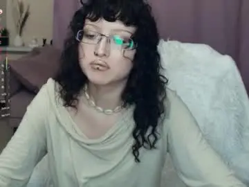 Chaturbate Sex Cam of cherrylanding