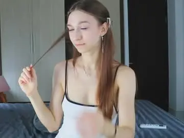 Chaturbate Adult Webcams of alisaa_01