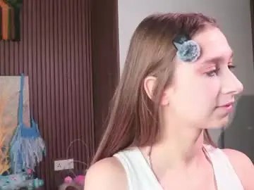 Chaturbate Nude Webcam of alisaa_01