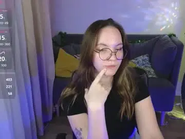 Chaturbate Live Sex Cam of crystallglow