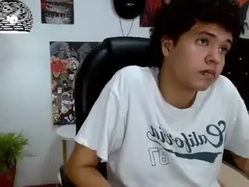 Chaturbate Live Sex Cam of ethan_cortes