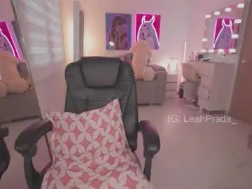 Chaturbate Sex Cam of leahprada_