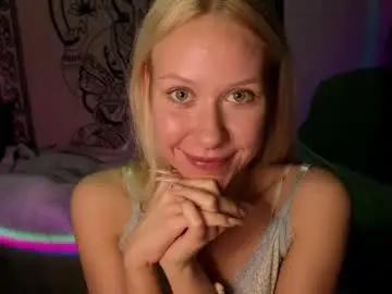 Chaturbate Live Sex Cam of pureeangel