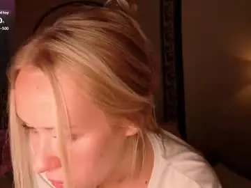 Chaturbate Sex Chat of pureeangel