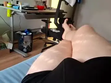 Chaturbate Free Porn Cam of timo_04er