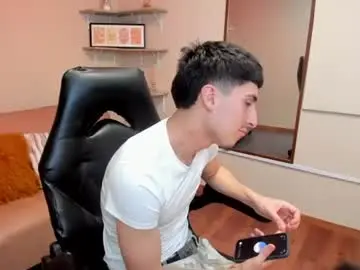 Chaturbate Adult Webcam of benji23_